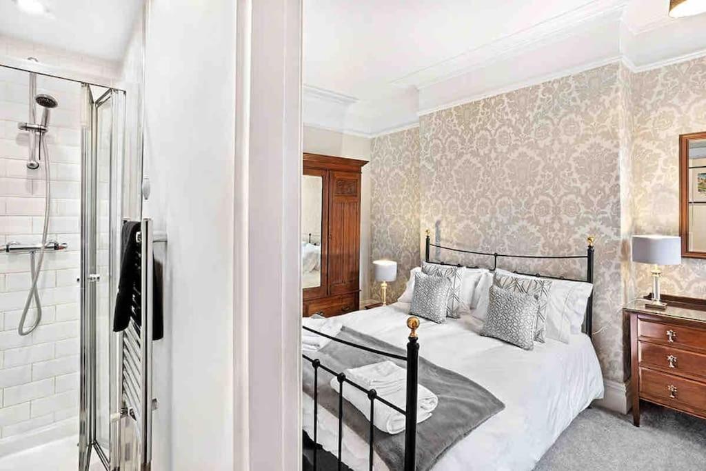 The Stanley Suite 1 Bedroom Apt Dog Friendly Patio 해러게이트 외부 사진